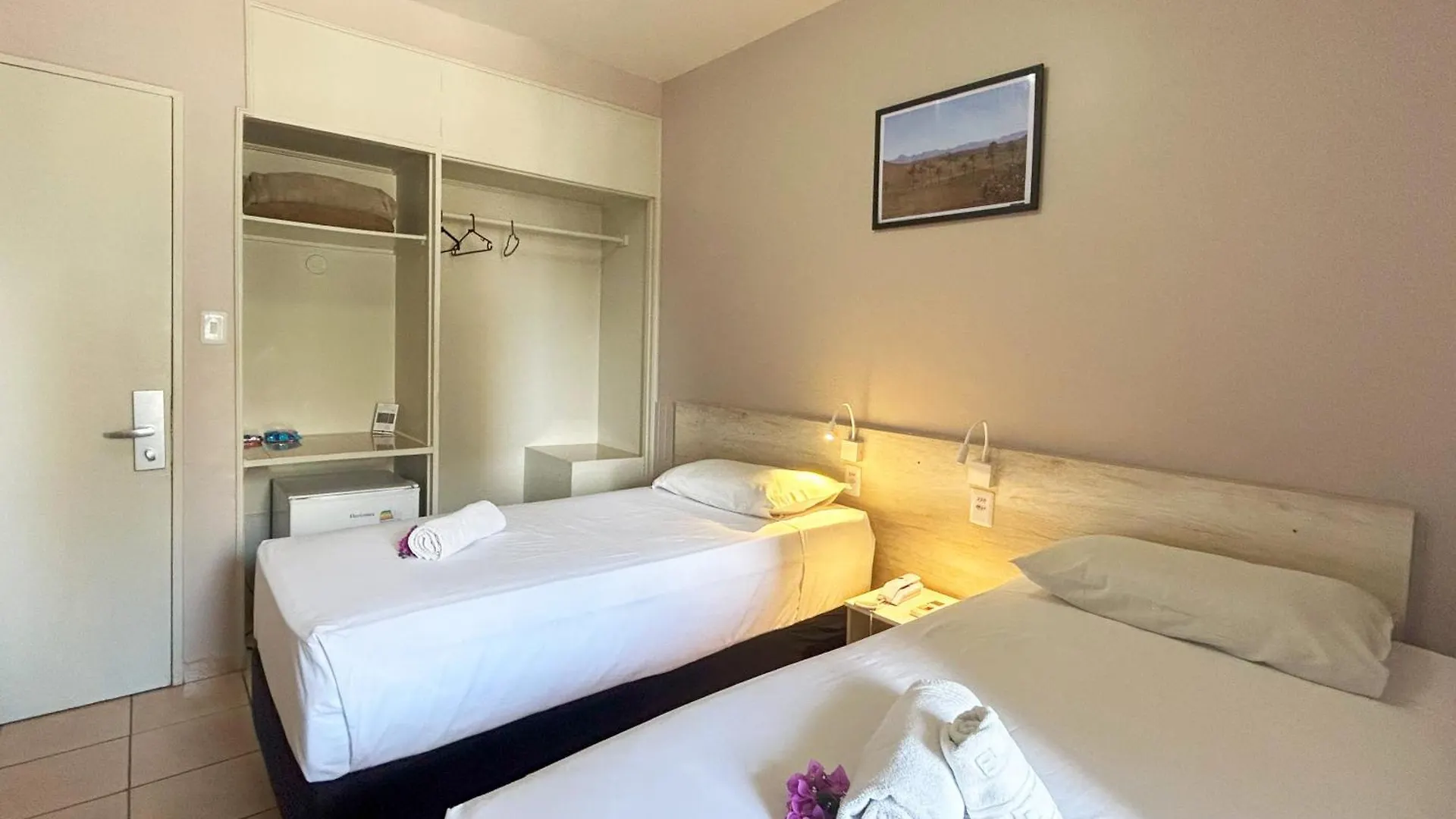 Hotel El Pilar By Bsb Inn Brasilia